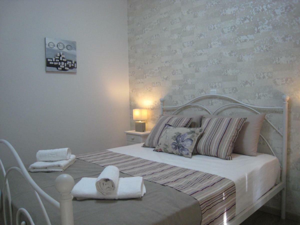 Marras Apartment Athens Luaran gambar